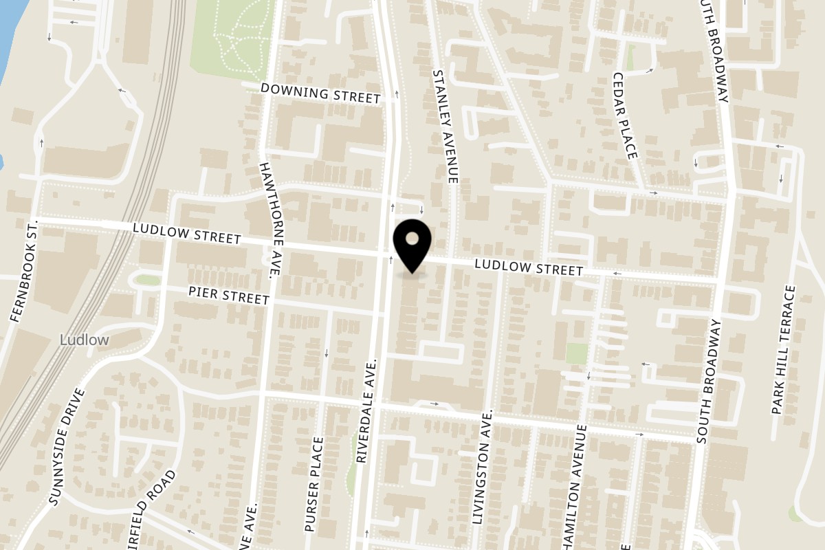 Map showing the location of La Guadalupana Pizzeria on 262A Riverdale Ave in Yonkers